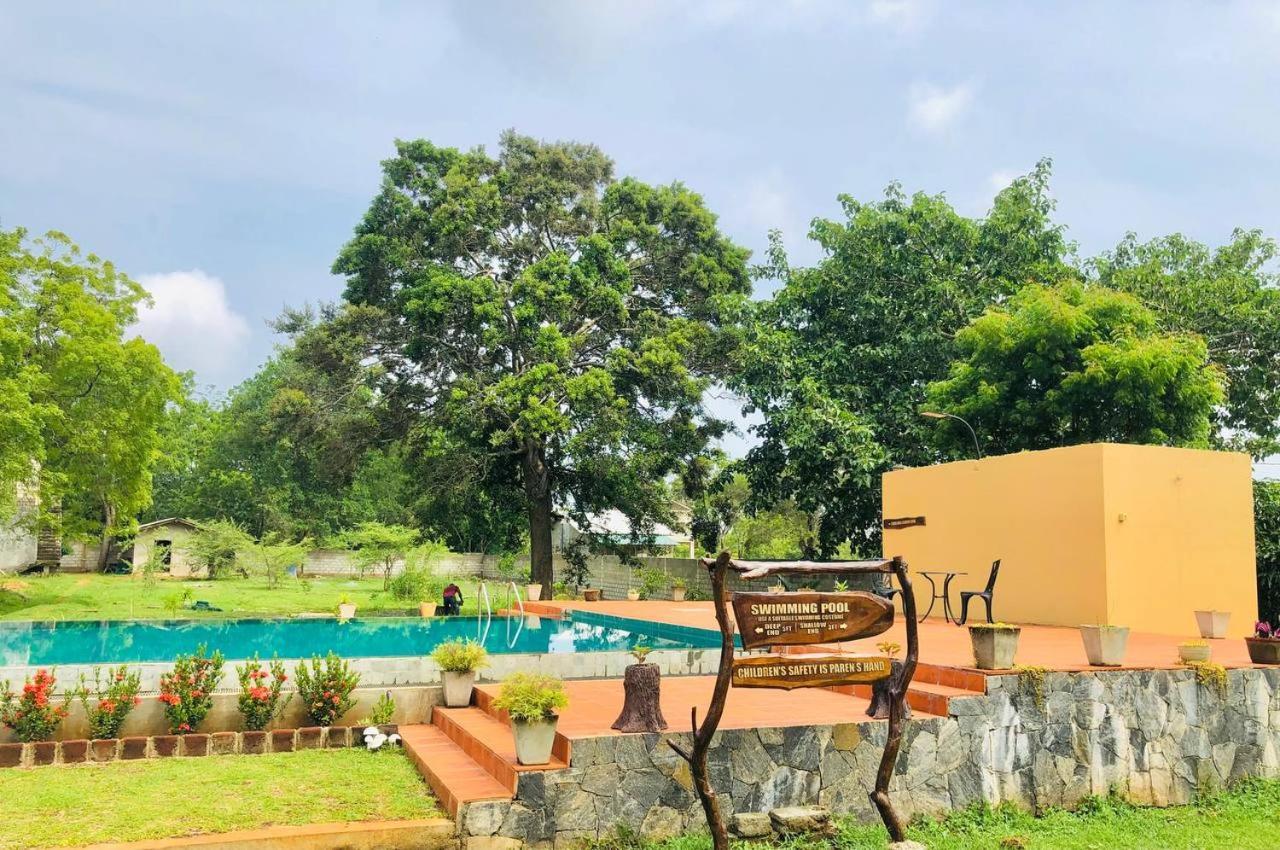 Lolu Village Resort أنرادابورام المظهر الخارجي الصورة